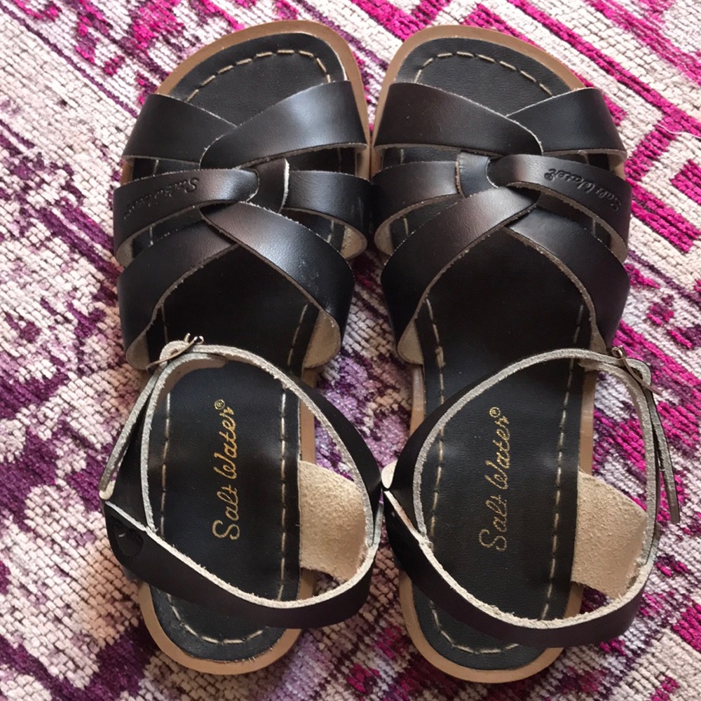 Saltwater sandals